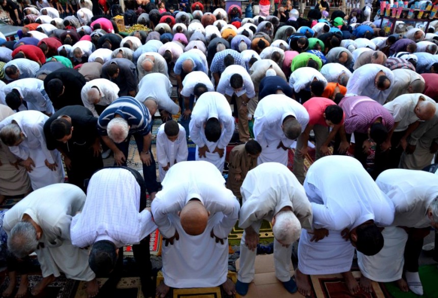Eid Prayers in Mustafa Mahmoud mosque