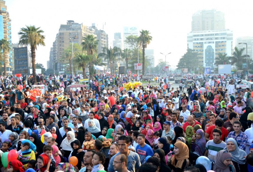 Eid celebrations in Mustafa Mahmoud mosque