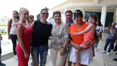 Ronaldo's family arrives to Egypt