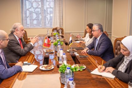 SCZONE CEO meets Peru’s ambassador to discuss port cooperation