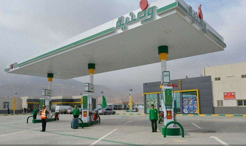 Government to receive final bids for Wataniya fuel stations next week