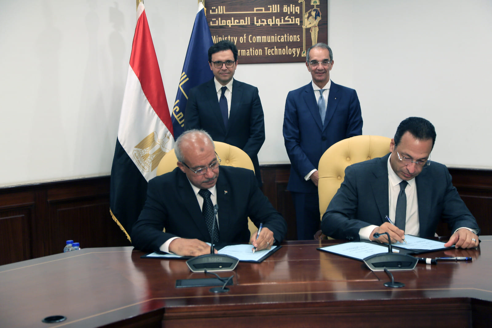 الوثائق القومية تعرض مستنسخات نادرة لحرب أكتوبر