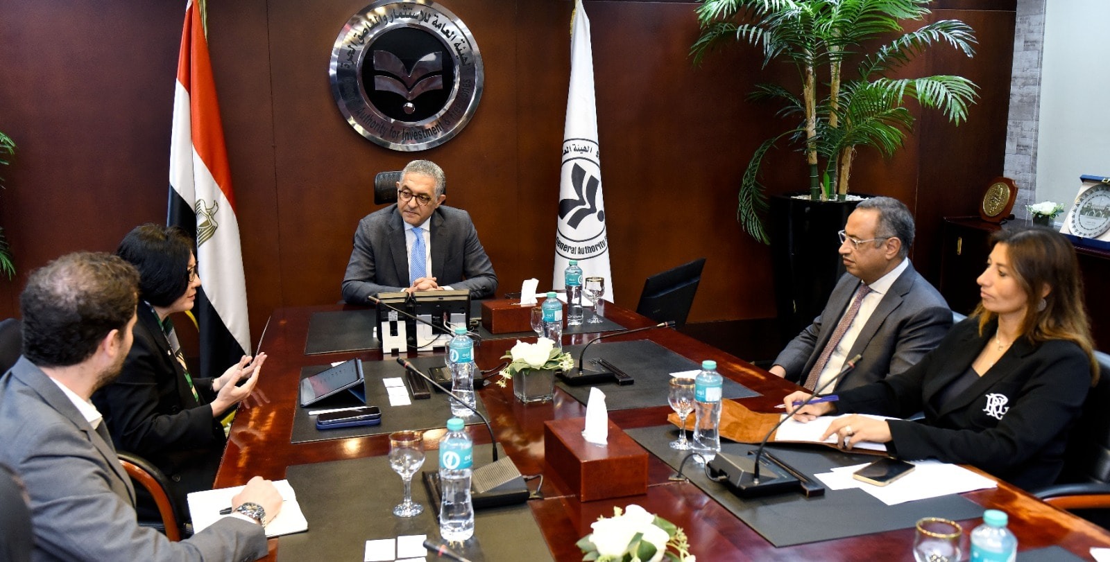 GAFI, Invest Hong Kong discuss vision for Egypt as regional financial, business hub GAFI, Invest Hong Kong discuss vision for Egypt as regional financial, business hub
