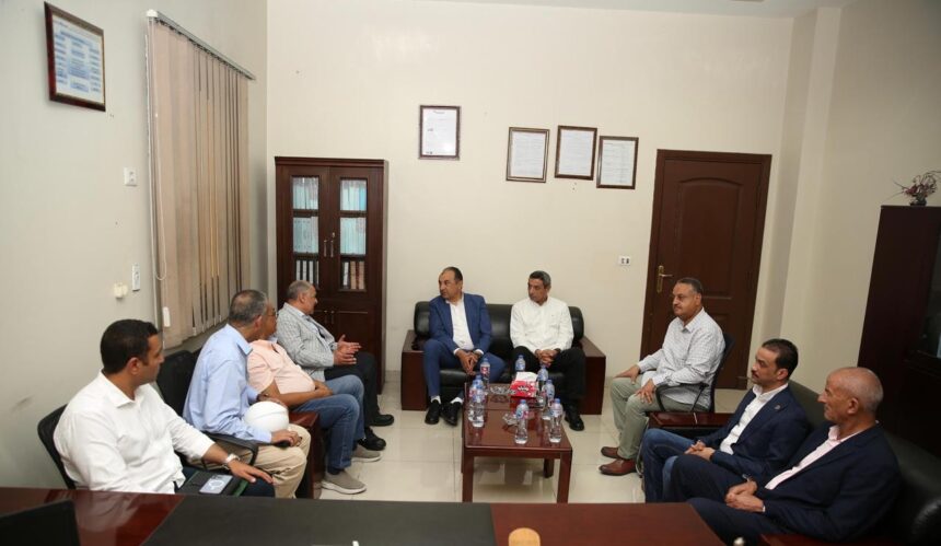 Public enterprises minister reviews steps to restart carbon anode factory in Ain Sokhna after two-year hiatus