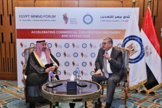 Karem Badawi, Minister of Petroleum and Mineral Resources with Khalid bin Saleh Al-Mudaifer, Saudi Arabia’s Deputy Minister of Industry and Mineral Resources for Mining Affairs