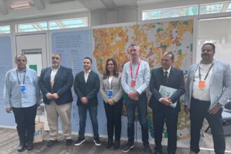 Local development minister explores digital transformation of Egyptian cities with Esri