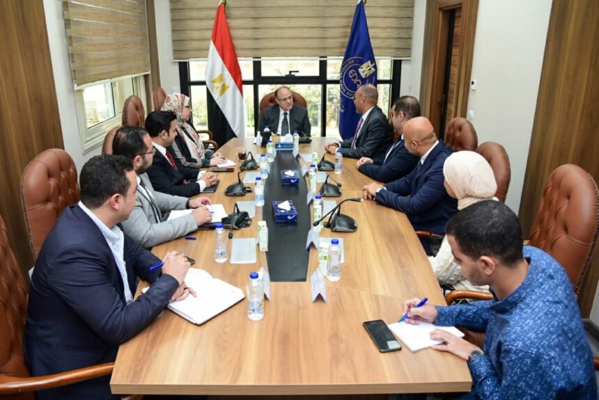 Egypt’s EDA discusses Johnson & Johnson’s plans to expand investment in local pharmaceutical sector