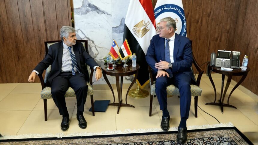 Egypt explores mining cooperation with Chile’s ambassador, ENAP Sipetrol delegation
