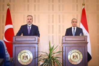 Egyptian Foreign Minister Badr Abdelatty and his Turkish counterpart Hakan Fidan