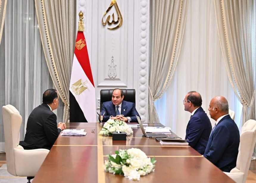 Egypt achieves record primary budget surplus of EGP 629bn despite sharp fall in Suez Canal revenues