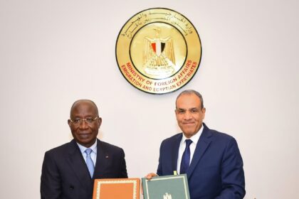 Egyptian Foreign Minister Badr Abdelatty with his Ivorian counterpart, Léon Kacou Adom