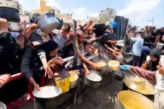 Egypt urges Israel to accept Gaza deal amid intensifying fighting
