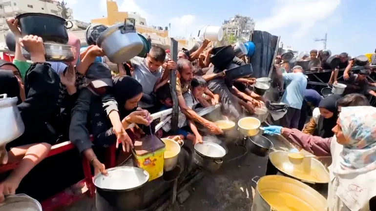 Egypt urges Israel to accept Gaza deal amid intensifying fighting
