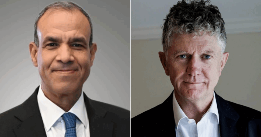 Egyptian Foreign Minister Badr Abdelatty (L) and British National Security Adviser Jonathan Powell (R)
