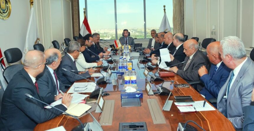 Supply Minister reviews goods availability, market regulation with Holding Company, subsidiary leaders