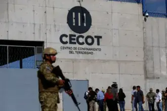 US sends 'dangerous criminals' to third countries, but some are sent home instead