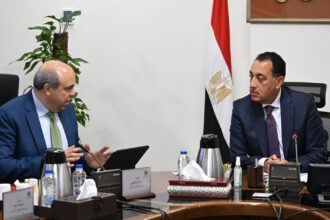 Madbouly reviews progress on Cairo Airport’s new Terminal 4 project