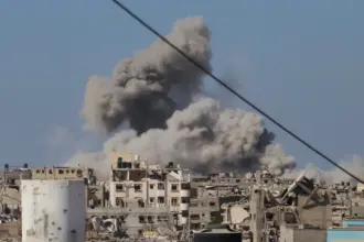 Global pressure mounts as Gaza fighting intensifies and death toll surges