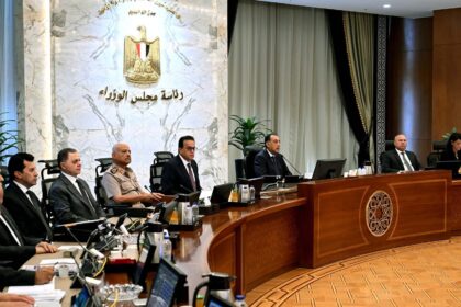 Egypt PM defends plan to offer state-owned lands for private investment