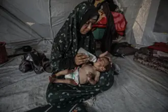 Israeli-imposed starvation, bombardment push Gaza death toll beyond 60,900