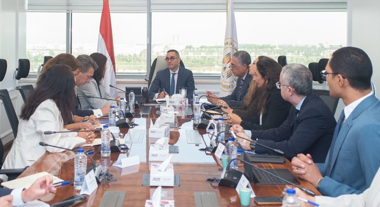 Egypt, EBRD discuss strategies to boost investment, foreign trade