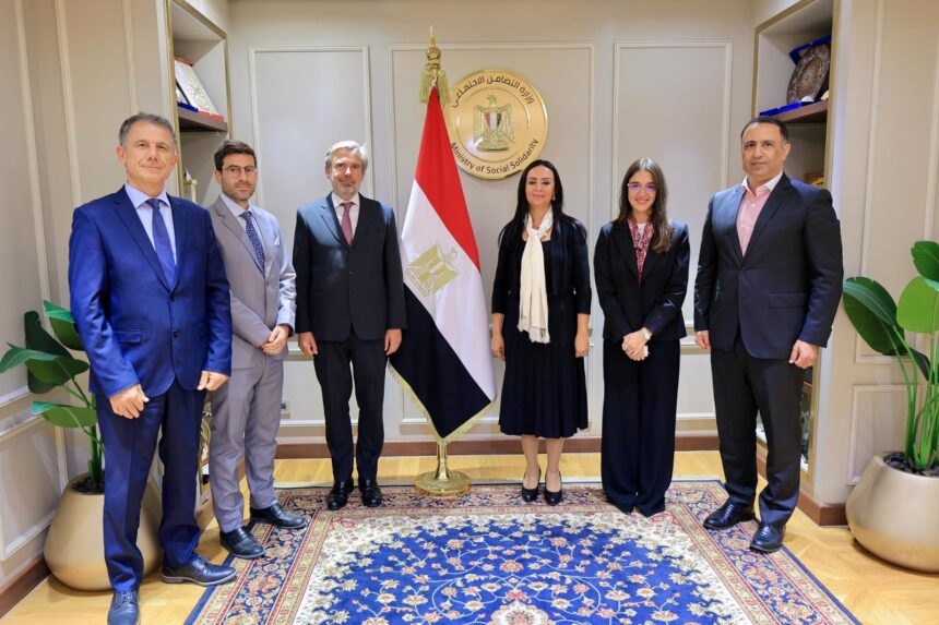 Egypt, Italy explore cooperation on economic empowerment, productive families project