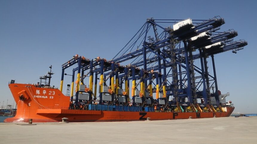 Hutchison Terminal in Sokhna receives giant ZHEN HUA 23 vessel with final crane deliveries: Al-Wazir