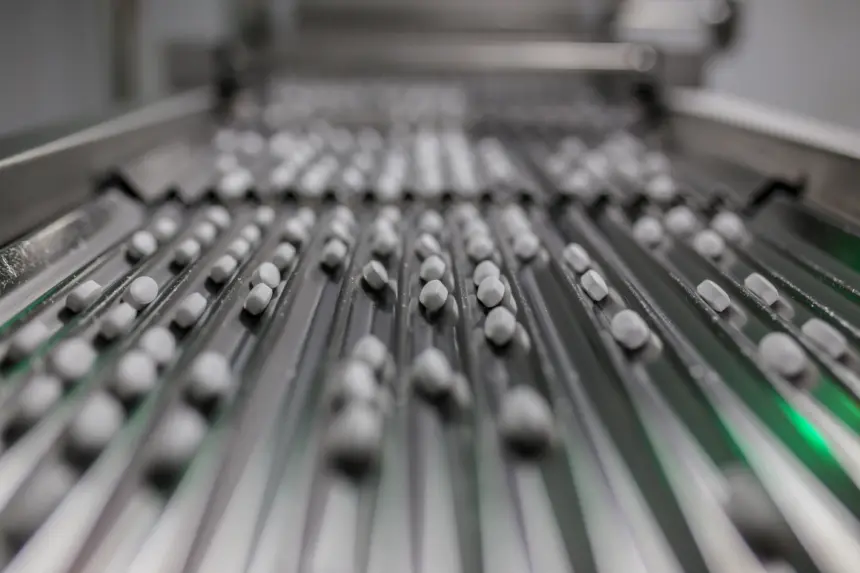 Pakistani pharmaceutical companies bet $500m on exports as economy slows