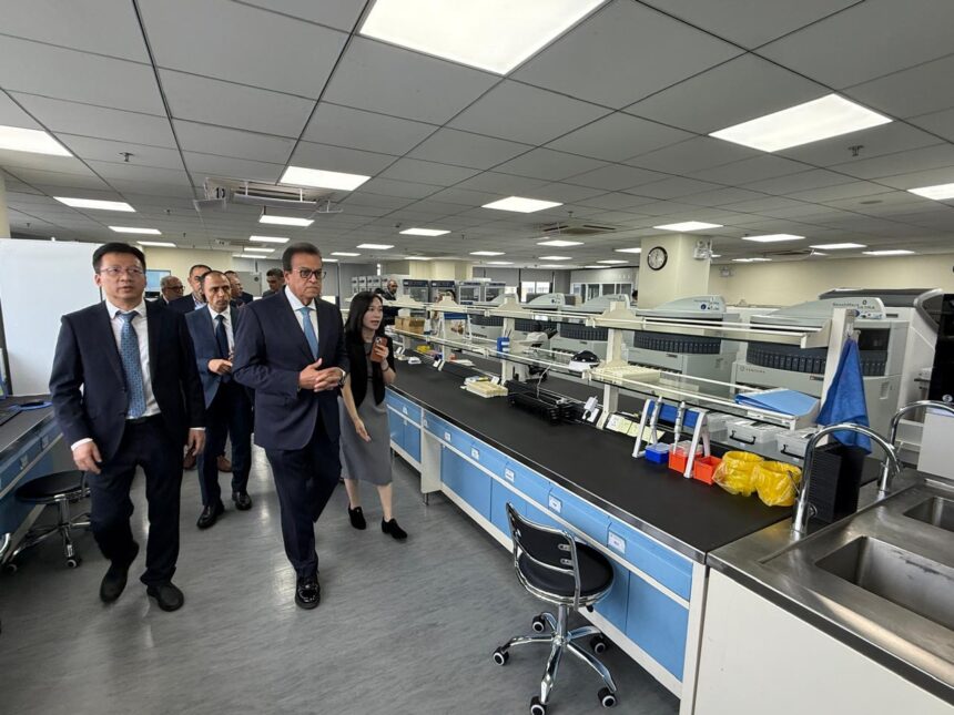 Egypt explores cooperation with China’s Ningbo Pathology Center on AI-powered digital diagnostics