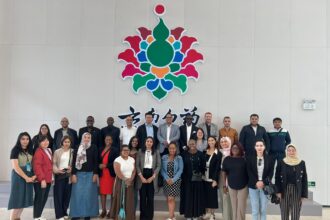 Egyptian BRI seminar participants visit Yunnan Baiyao pharmaceutical company in Kunming