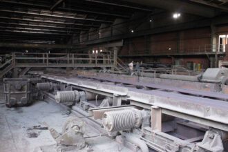 Al-Wazir unveils facilitation package, new deadlines for stalled industrial projects