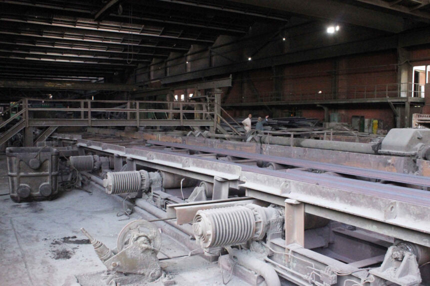 Al-Wazir unveils facilitation package, new deadlines for stalled industrial projects