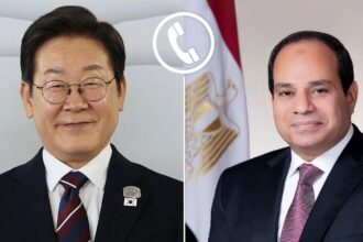 Egyptian President Abdel Fattah Al-Sisi (R) and South Korean President Lee Jae-myung (L)