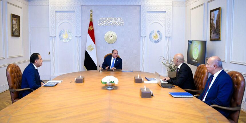 Al-Sisi reviews education reforms, orders new teacher bonus starting November
