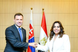 Ministers of Egypt، Slovakia sign MoU on environmental protection، climate change