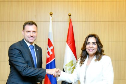 Ministers of Egypt، Slovakia sign MoU on environmental protection، climate change