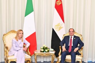 Egyptian President Abdel Fattah Al-Sisi with Italian Prime Minister Giorgia Meloni on Monday on the sidelines of the Sharm El-Sheikh Peace Summit