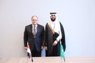 Egypt, Saudi Arabia discuss strengthening pharmaceutical cooperation