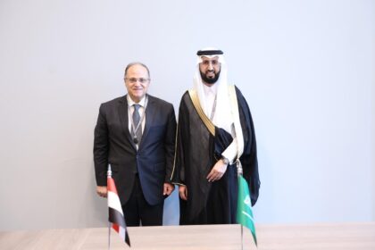 Egypt, Saudi Arabia discuss strengthening pharmaceutical cooperation