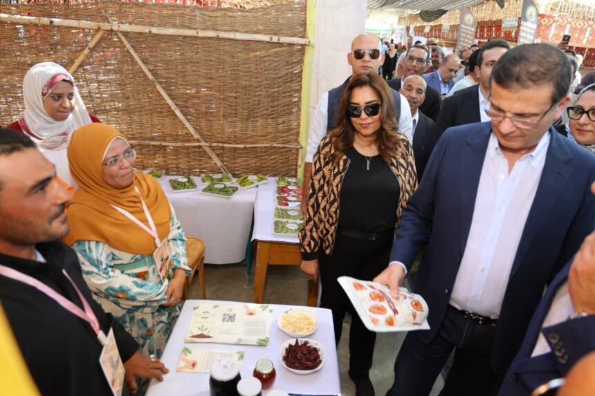 Egyptian ministers launch 2nd 'EGY AGRI' expo in New Valley governorate