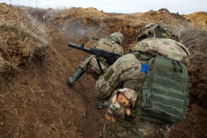 Trump urges Ukraine conflict freeze, dashes Zelenskyy's hopes for advanced arms