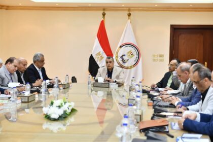 Egypt’s military production minister pledges stronger local manufacturing, global cooperation