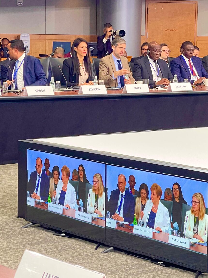 Egypt presents 'new economic narrative' focused on real economy at G-24 meeting