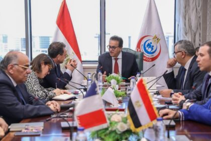 Egypt, France agree to boost humanitarian aid, rebuild Gaza’s health sector