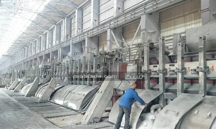Al-Wazir unveils facilitation package, new deadlines for stalled industrial projects