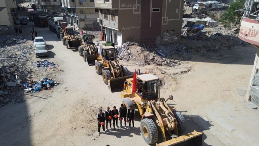 Gaza death toll rises as Hamas rejects aid looting allegations