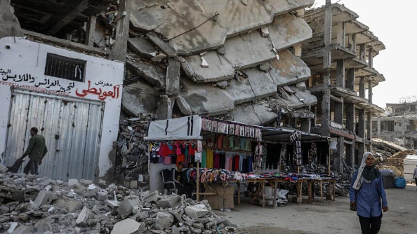 Israel accused of ceasefire violations as humanitarian risks escalate in Gaza