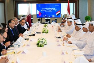 Madbouli seeks to boost Qatari investments, reaffirms support for Yemen at Doha Summit