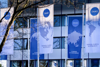 “DAAD” between Mum & Dad