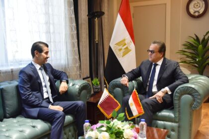 Egypt, Qatar discuss expanding health cooperation, Gaza support